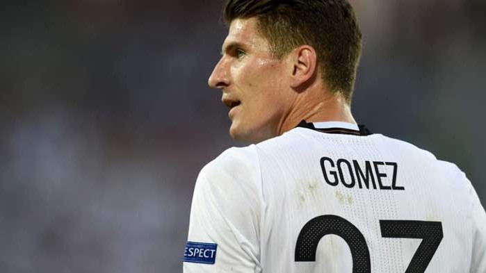 Марио Гомез сложи край на футболната си кариера